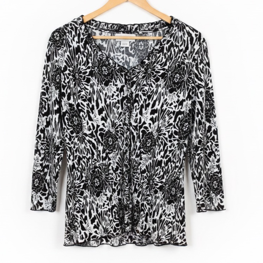 Sag Harbor Black and White Floral Blouse